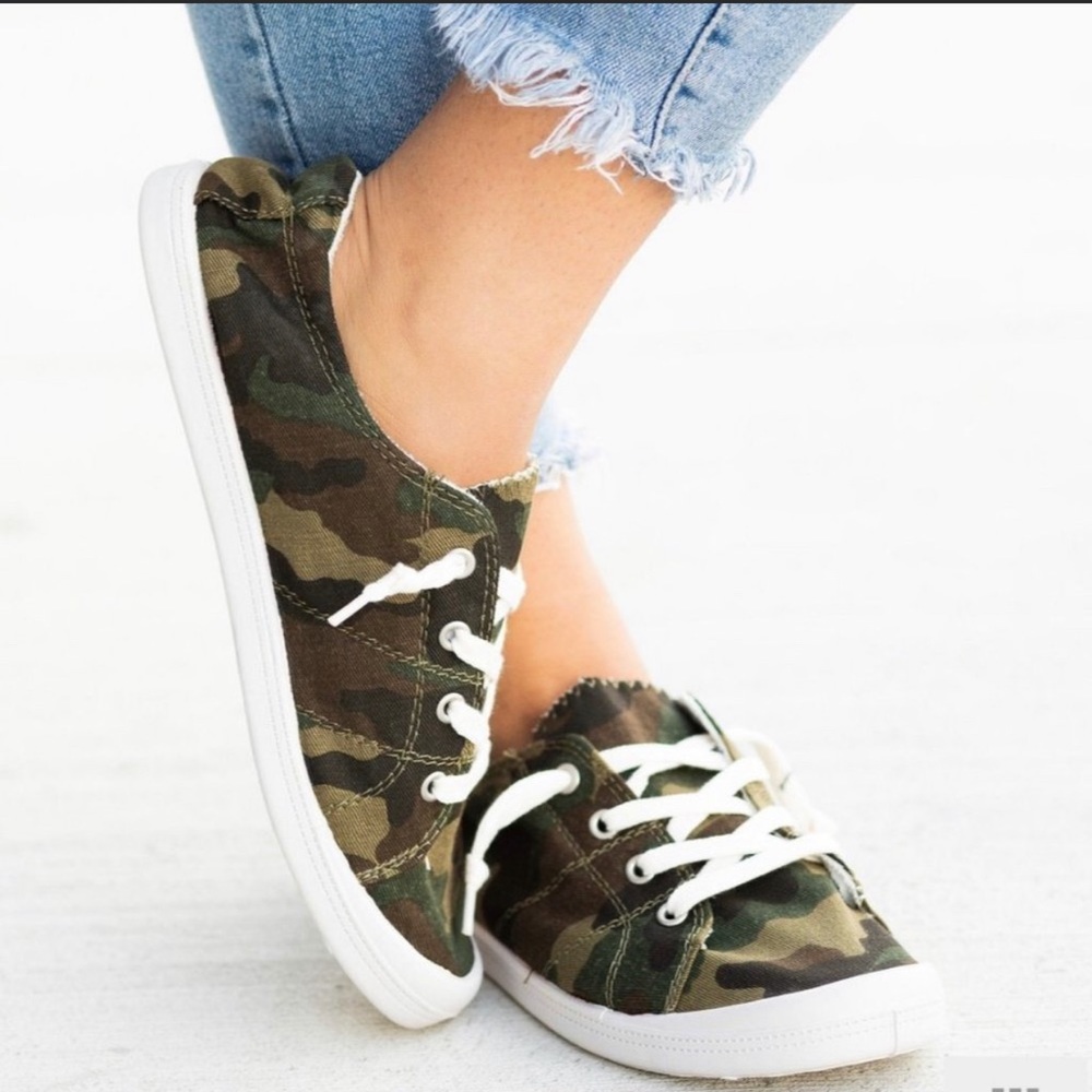 🖤🤎💚 Camo slip-on sneakers 💚🤎🖤